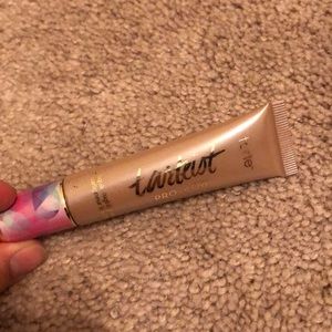 Tarte highlighter